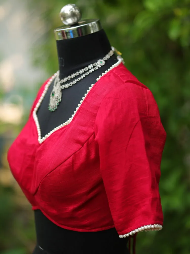 Moti Bichitra Backless – Blouse in Rani, side view | Tilattama