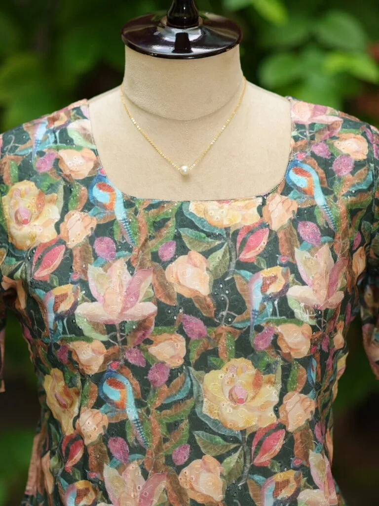 Multi Floral Chikan – Kurti in Green | Tilattama