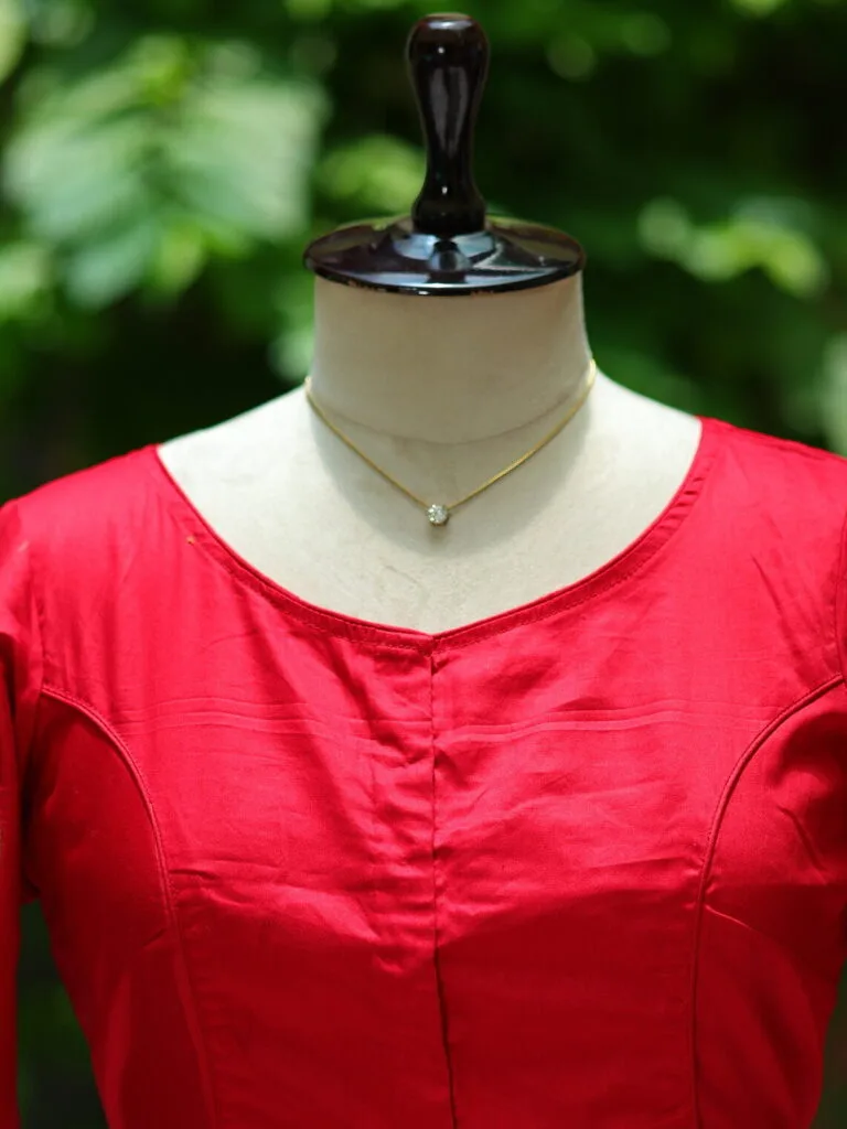 Pan Pata G/S – Blouse in Red | Tilattama