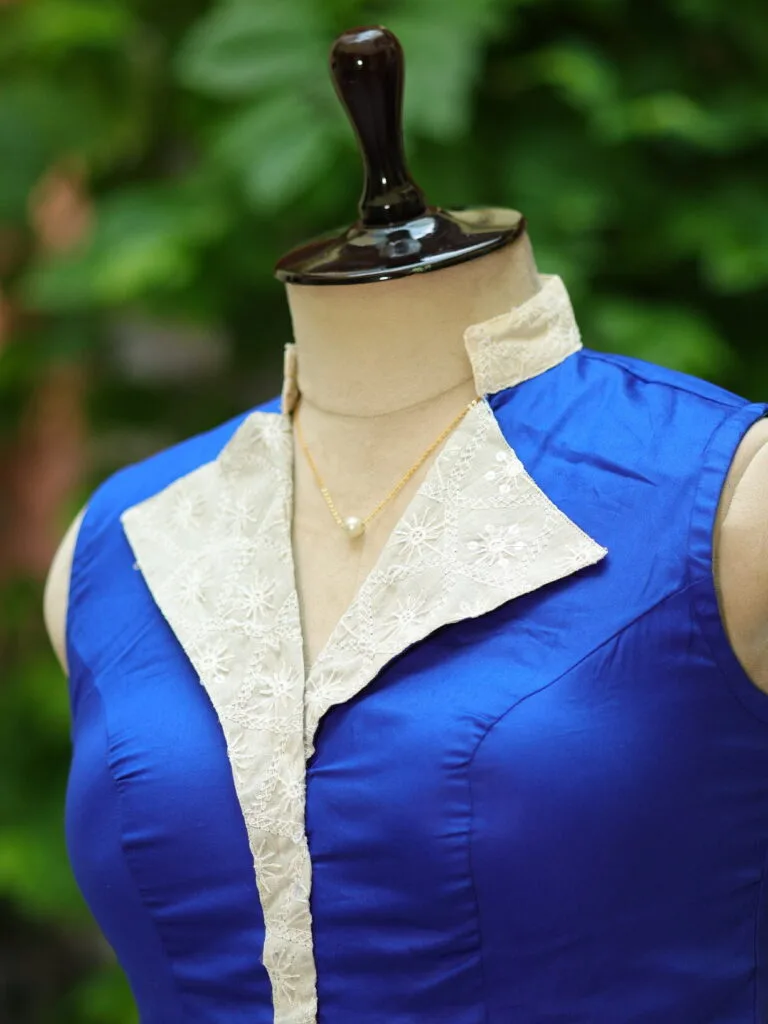 Pearl Petal – Blouse in Royal Blue, side view | Tilattama