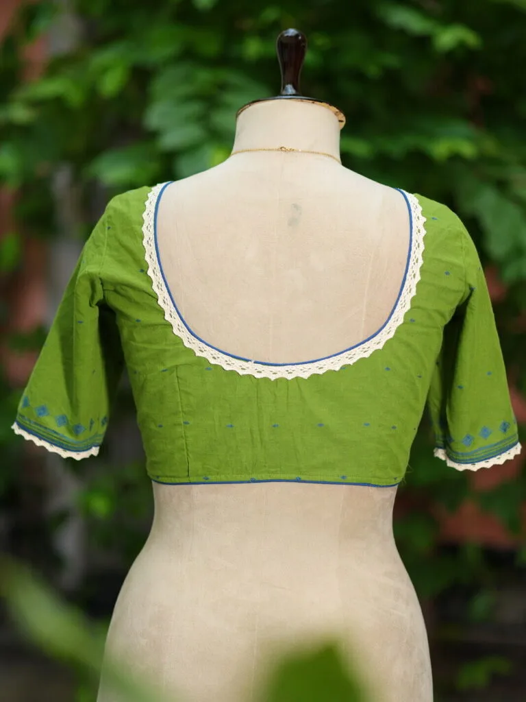 Pen Kalamkari Mumtaz  G/S – Blouse in Green, back view | Tilattama