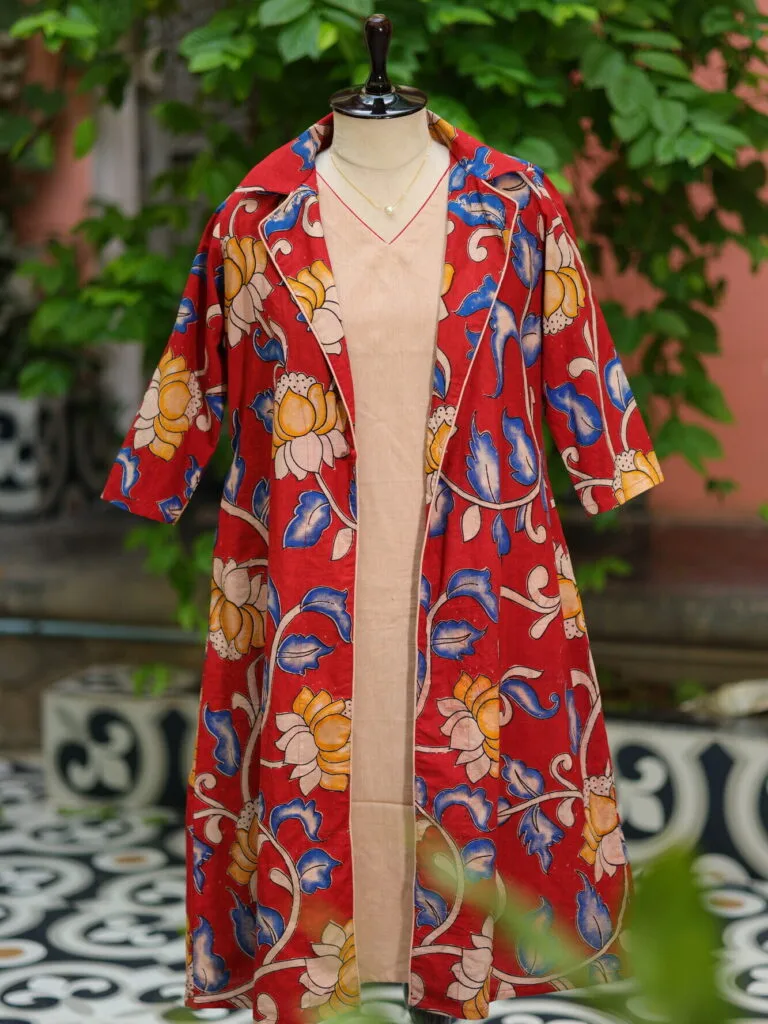 Pen Kalamkari Shrug Co-Ord Set – Co-ord in Red, front view | Tilattama