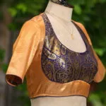 Raga Katan Mumtaz – Blouse in metallic mid night blue, side view | Tilattama