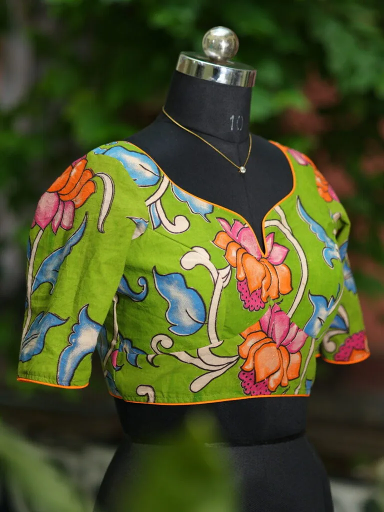 Sweetheart Pen Kalamkari – Blouse in Green, side view | Tilattama