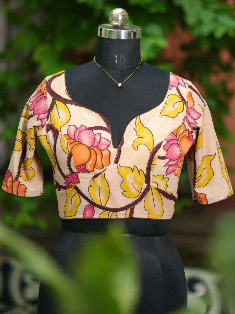 Sweetheart Pen Kalamkari – Blouse in Off white, front view | Tilattama