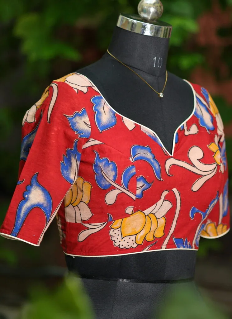 Sweetheart Pen Kalamkari – Blouse in Red, side view | Tilattama