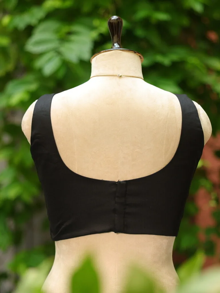 sabyasachi cut – Blouse in Black, back view | Tilattama