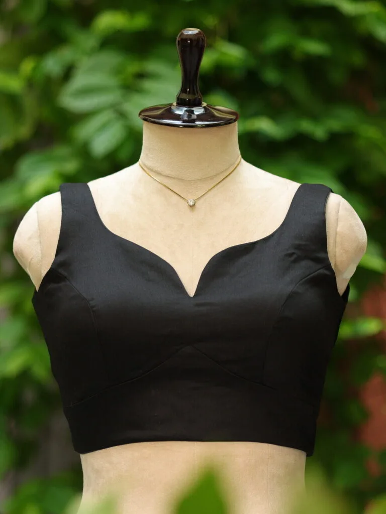 sabyasachi cut – Blouse in Black, front view | Tilattama