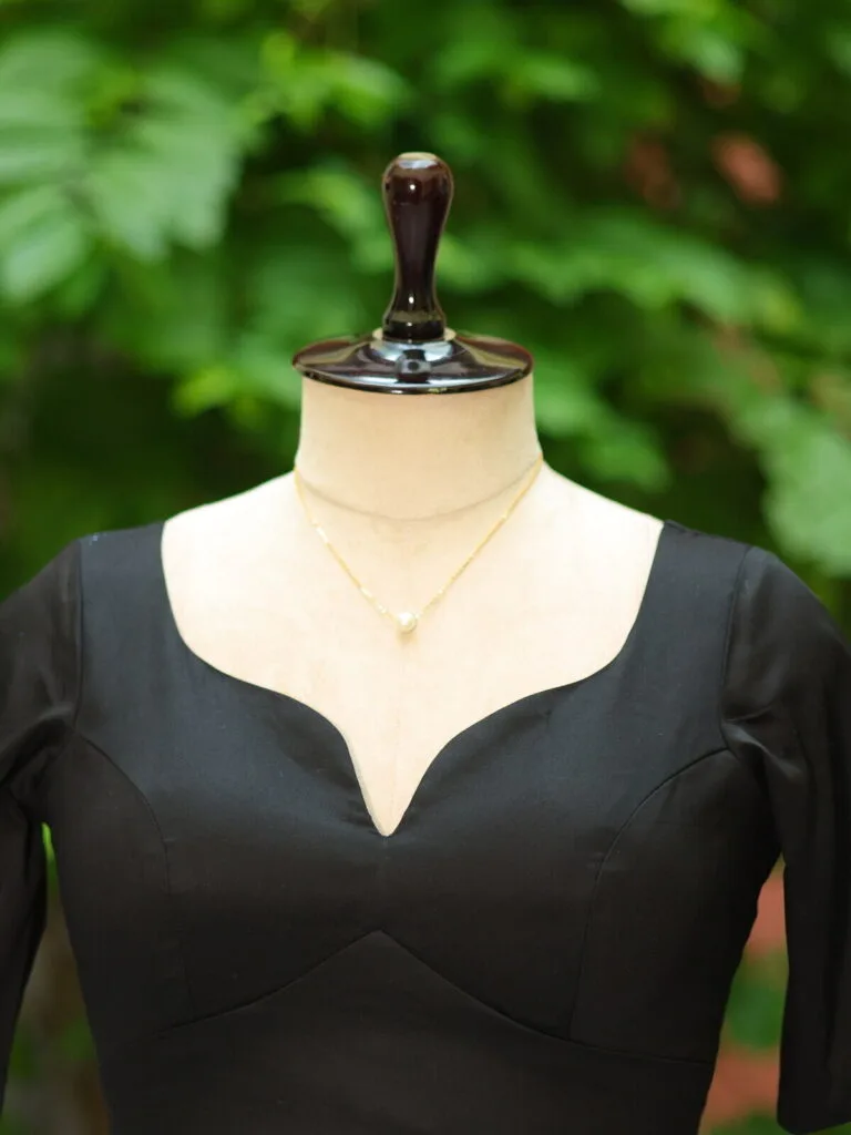 Sabyasachi G/S – Blouse in Black | Tilattama