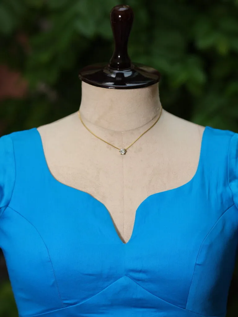 Sabyasachi G/S – Blouse in Firoza | Tilattama