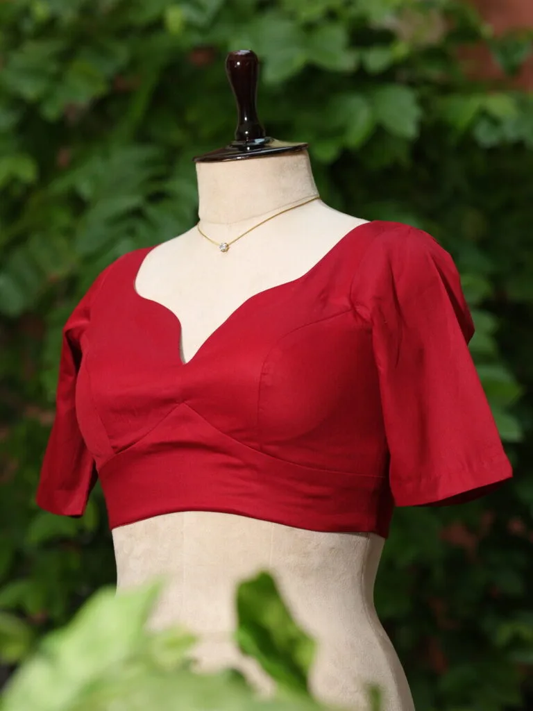 Sabyasachi G/S – Blouse in Maroon, side view | Tilattama
