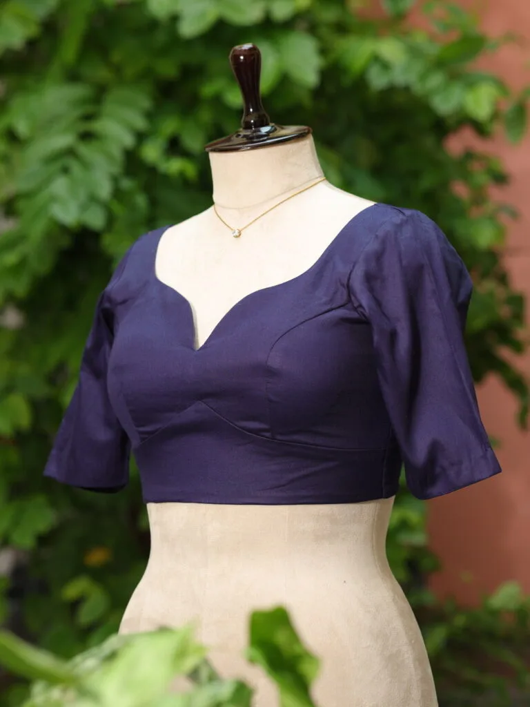 Sabyasachi G/S – Blouse in Navy Blue, side view | Tilattama