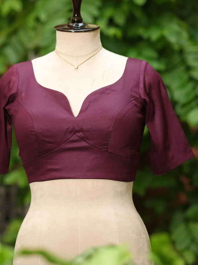 Sabyasachi G/S – Blouse in Wine, side view | Tilattama