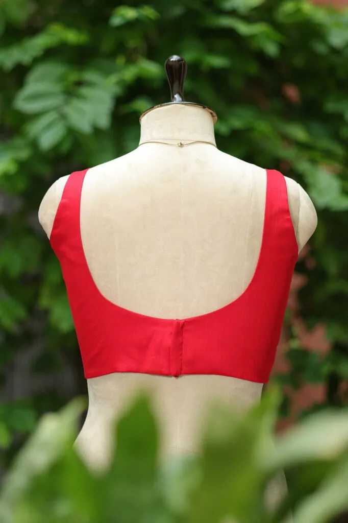 Sabyasachi Round Neck - red