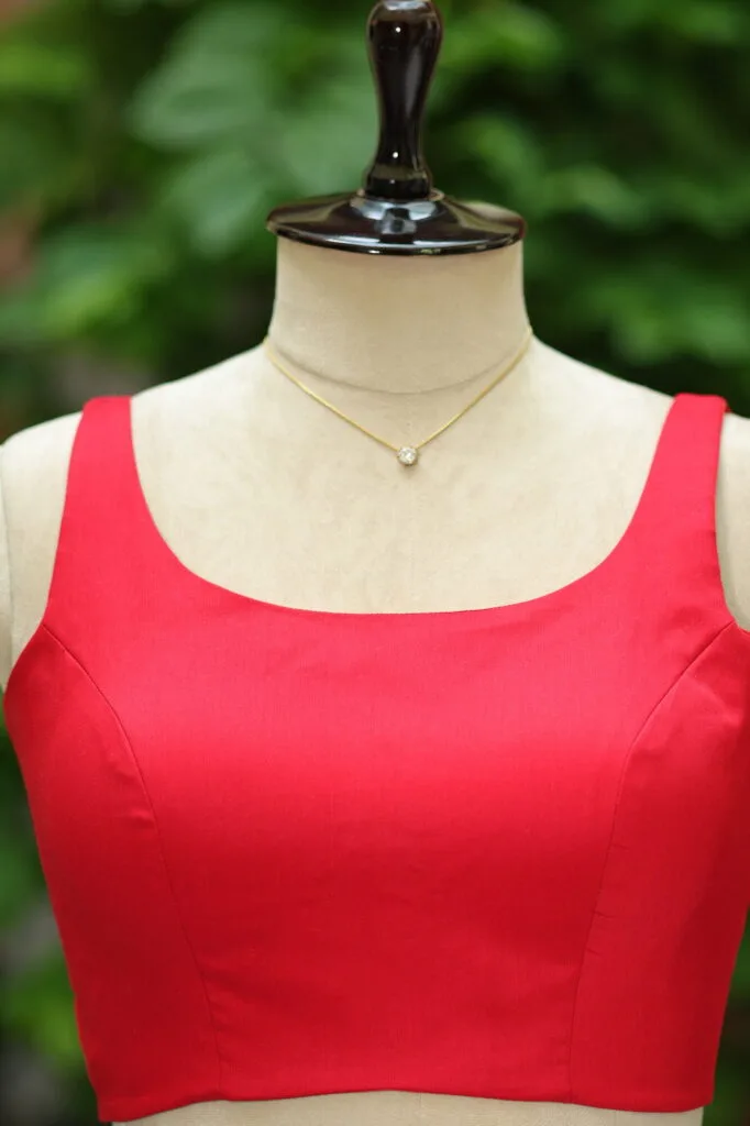 Sabyasachi Round Neck - red