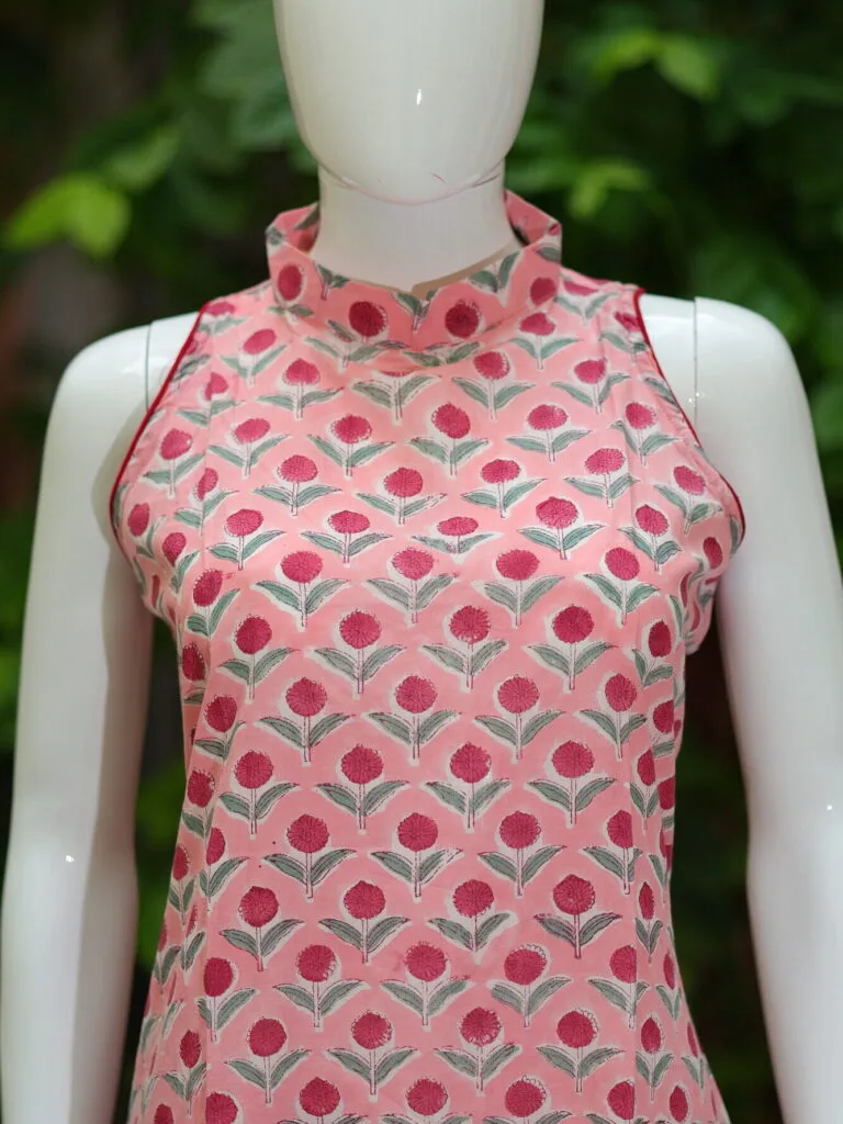 Sanganari Halter Co Ord Set – Kurti in Peach | Tilattama