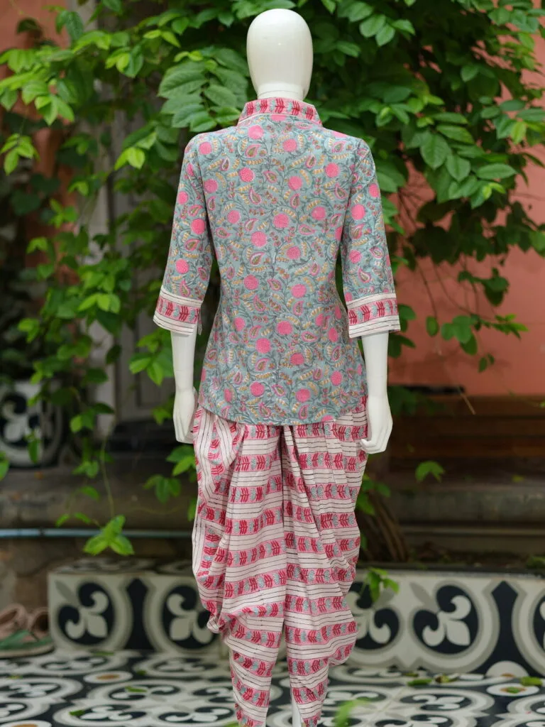 Sangeneri Dhoti co-ord Set – Kurti in Slate, back view | Tilattama