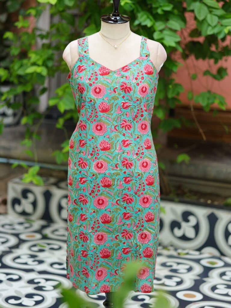Sangeneri Noodles Strap Kurti