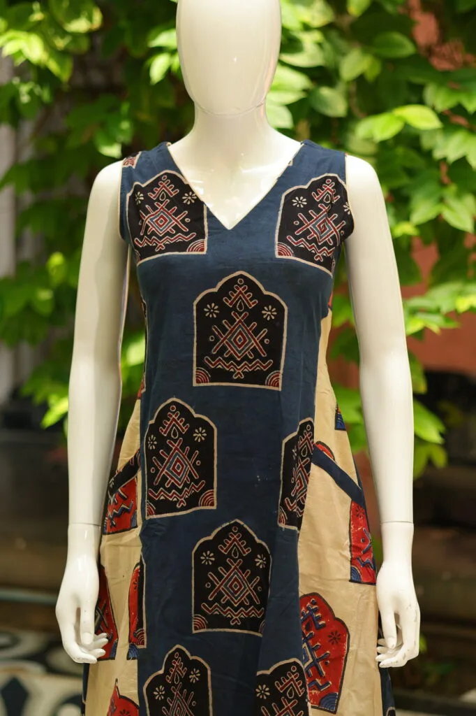 Ajrakh Aarzoo – Kurti in Indigo | Tilattama