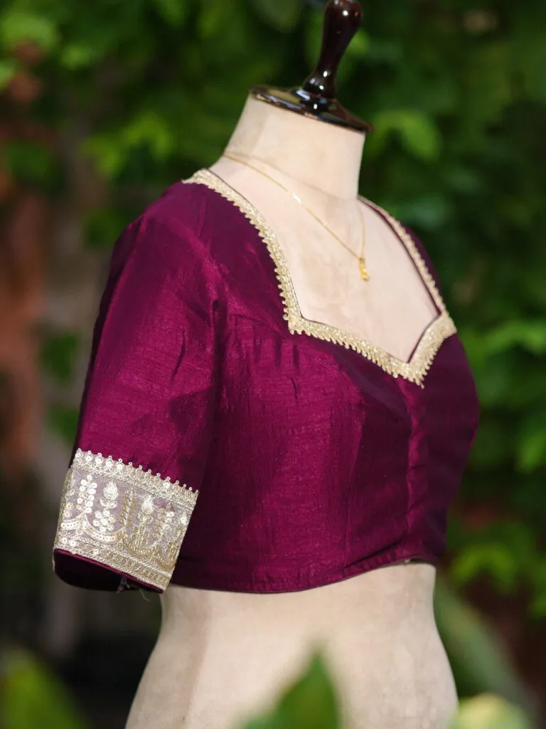 Badsahi Bichitra – Blouse in Wine, side view | Tilattama