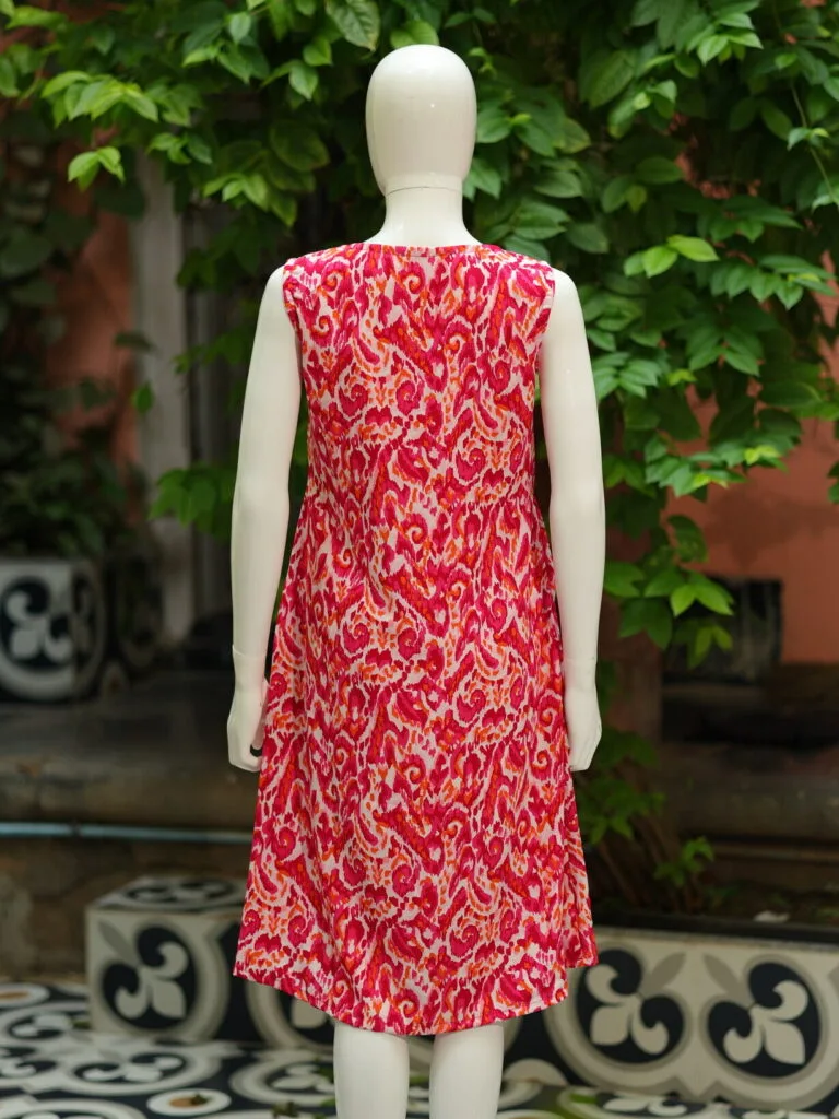 Blooming One Piece – Kurti in Rani, back view | Tilattama