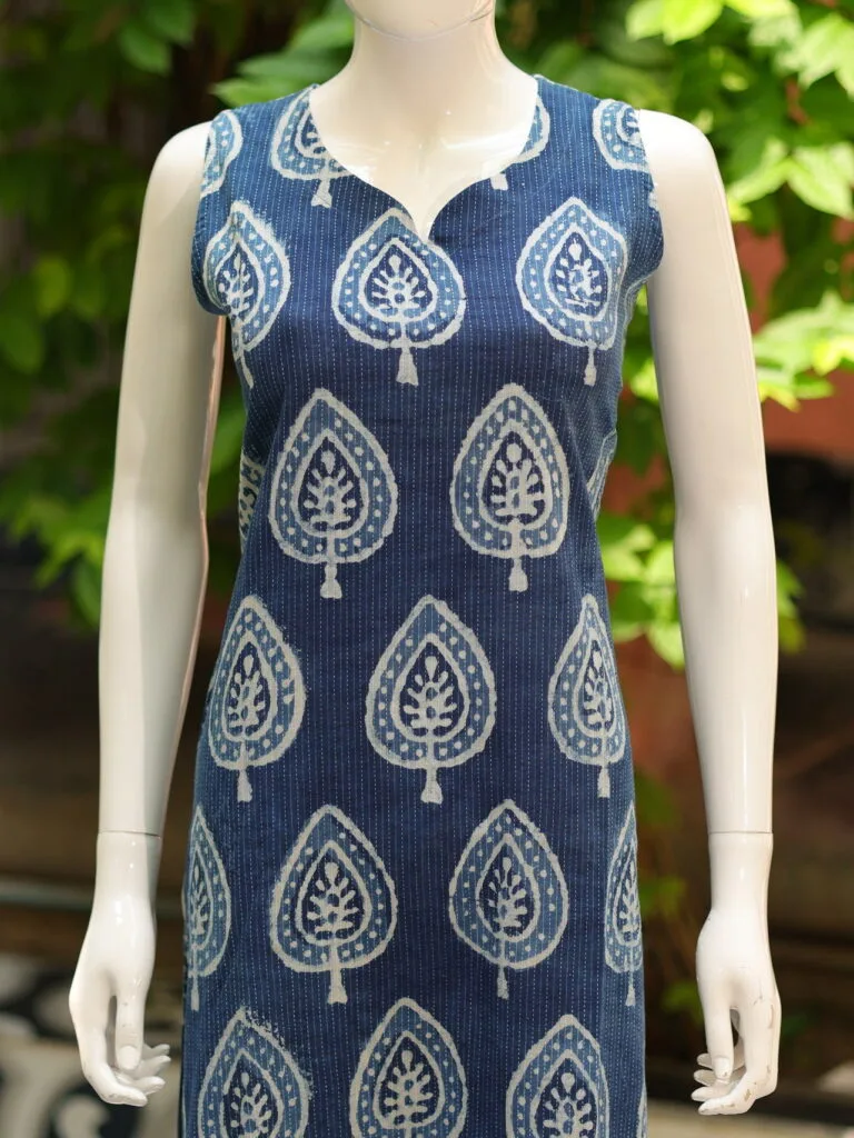 Gamthi Ajrakh Kurta – Kurti in Indigo | Tilattama