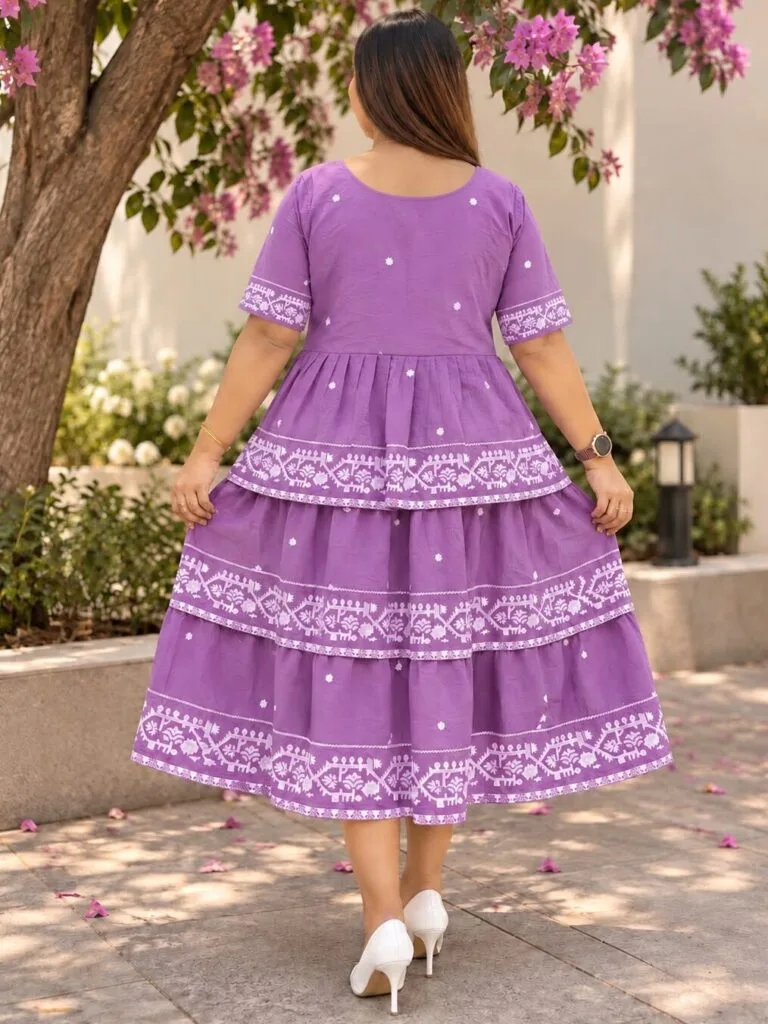 Jamdani Agomoni – Kurti in Lavender, back view | Tilattama