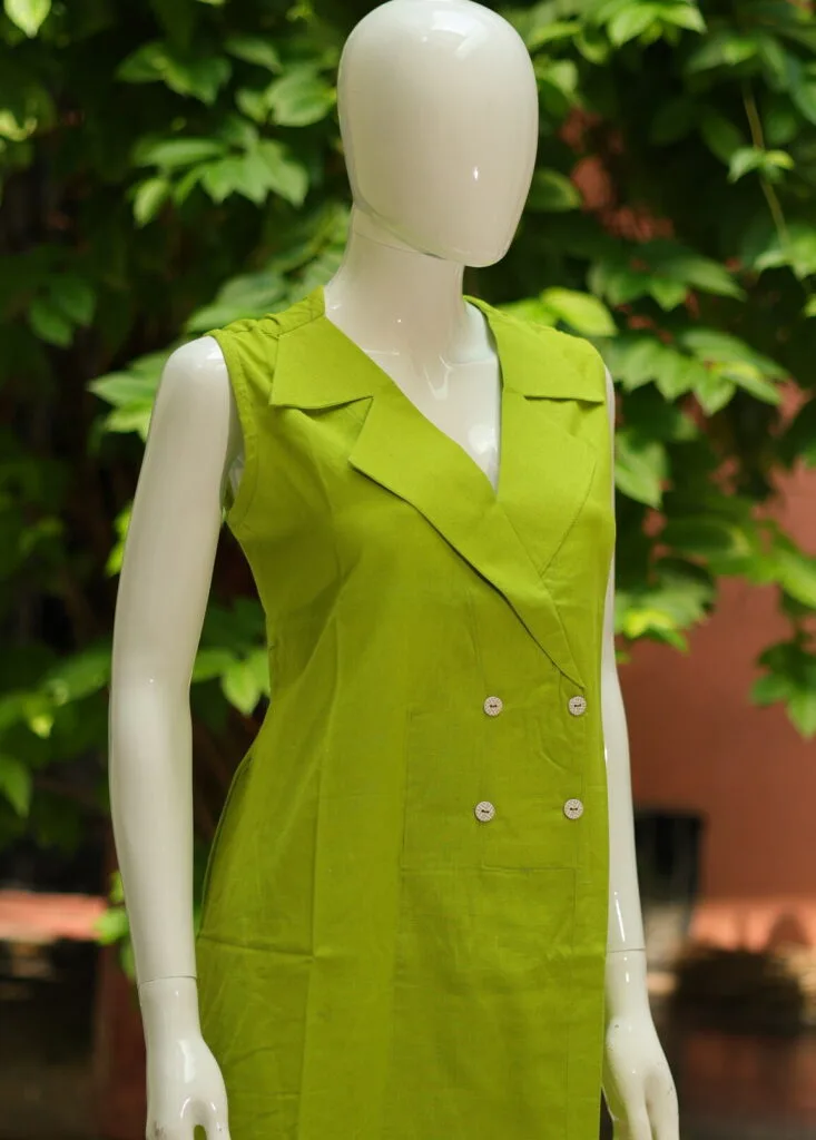 Khadi Blazer One Piece – Blouse in Neon green 38 Sleeveless, side view | Tilattama