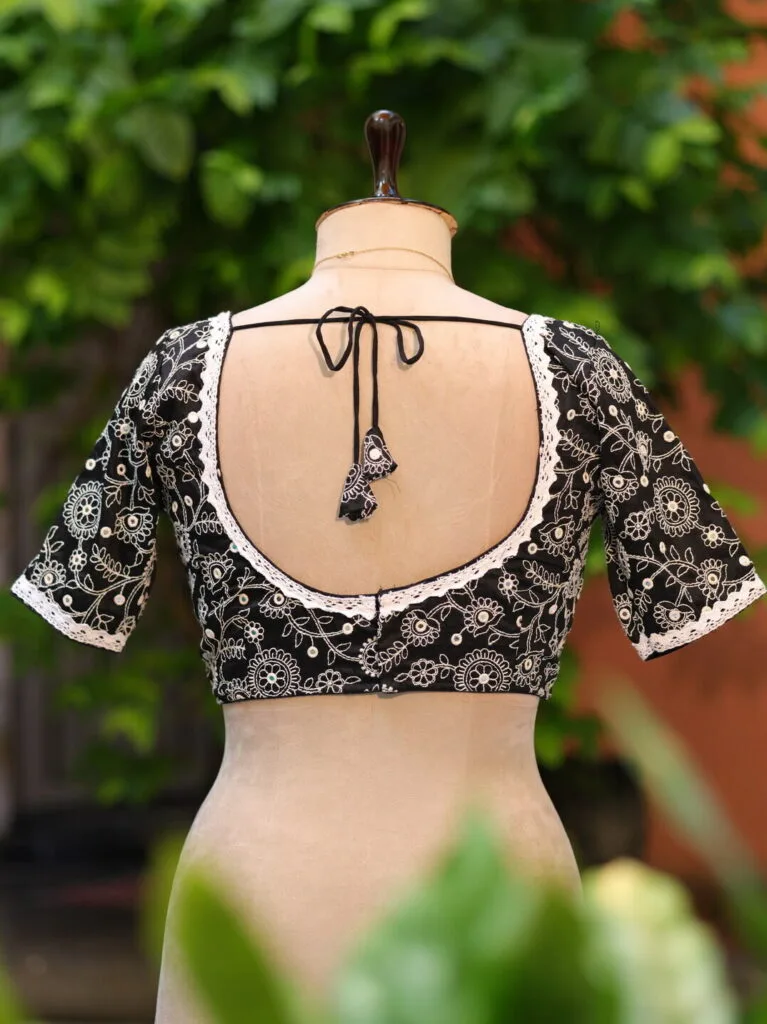 Madhabilata – Blouse in Black, back view | Tilattama