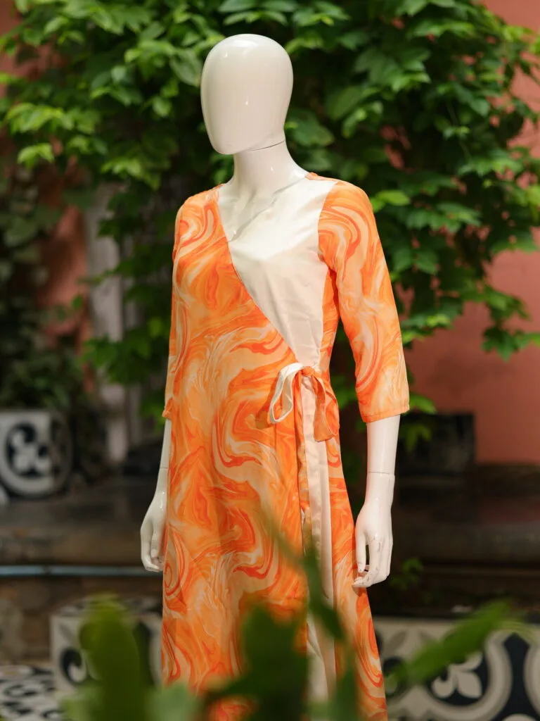 Patal Fold – Kurti in Orange, side view | Tilattama
