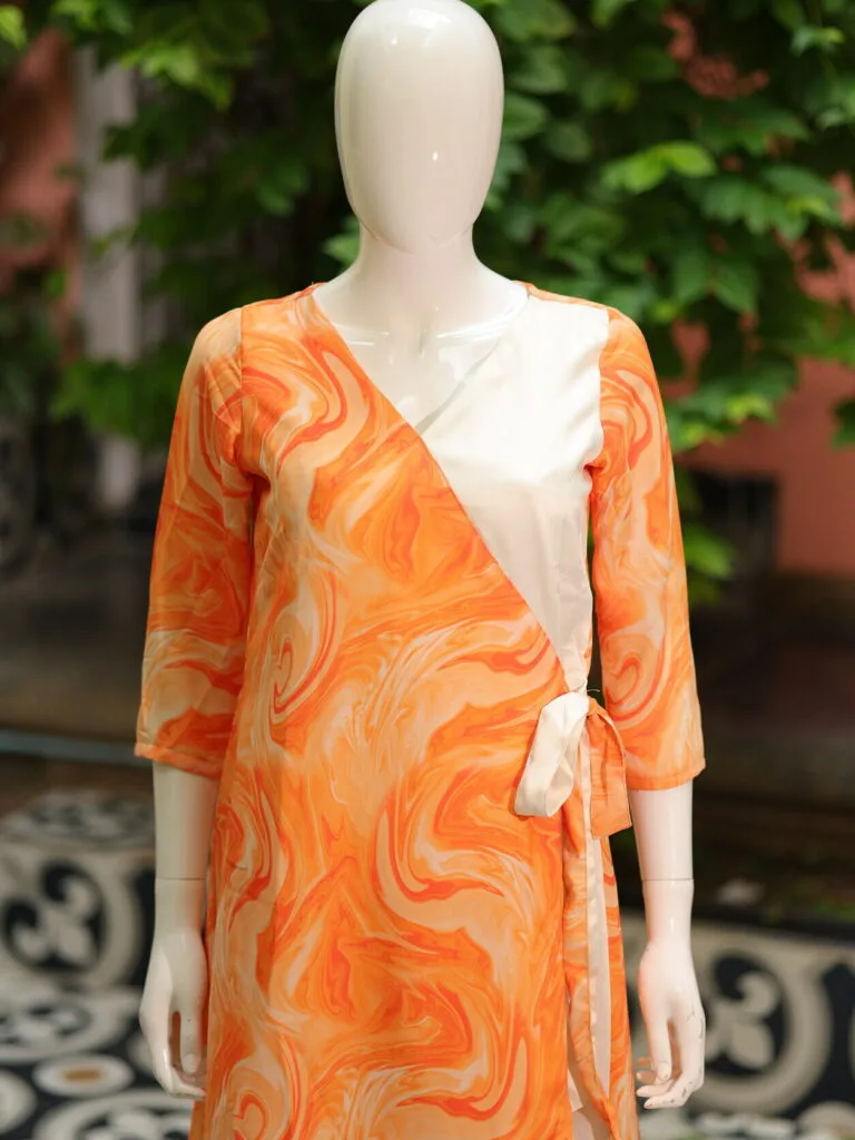 Patal Fold – Kurti in Orange | Tilattama
