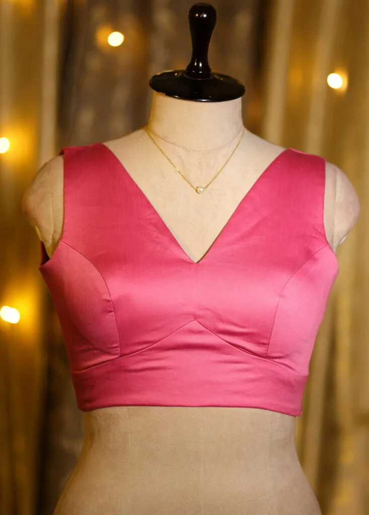 Sabyasachi Celebrity – Blouse in Fusia pink 38 Sleeveless, front view | Tilattama