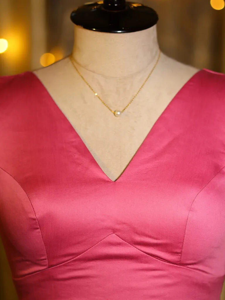 Sabyasachi Celebrity – Blouse in Fusia pink 44 Sleeveless | Tilattama