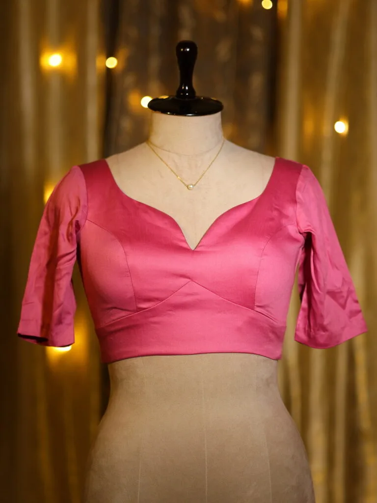 Sabyasachi G/S – Blouse in Fusia pink 44 half sleeve, sleeve | Tilattama